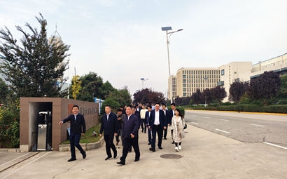 團(tuán)市委、市貿(mào)促會、市青企協(xié)一行到工投集團(tuán)涇河產(chǎn)業(yè)園考察交流