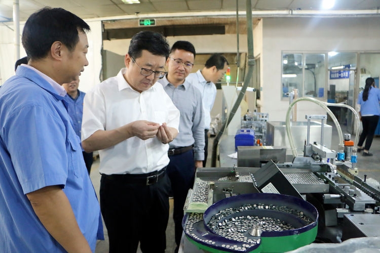 集團安全生產百日行動督導組到西無二集團、汽車工業(yè)公司督導檢查