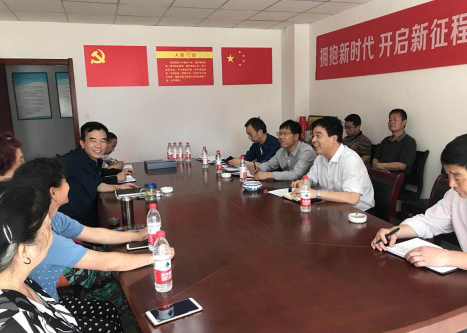 集團(tuán)大調(diào)研第五組     赴正合物業(yè)延河分公司、紅旗分公司調(diào)研